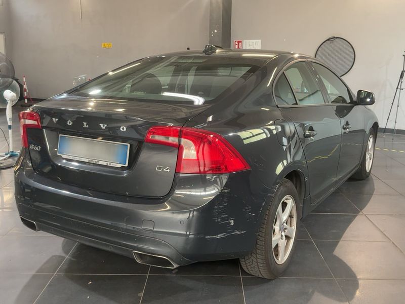 Volvo S60 2.0 D4 Kinetic 2015 – снимка 8