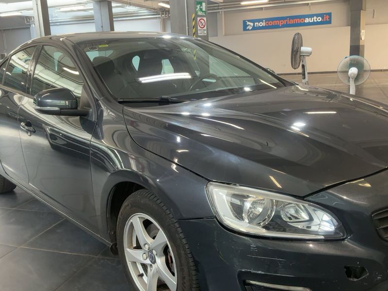 Volvo S60 2.0 D4 Kinetic 2015 – снимка 12
