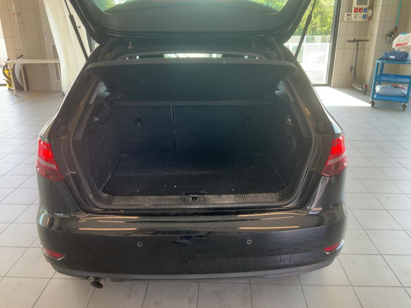 Audi A3 Sportback 1.6 TDI 2018 – снимка 15