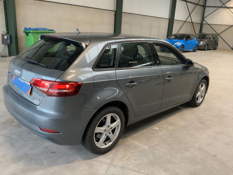 Audi A3 Sportback 1.0 TFSI 2018 – снимка 8