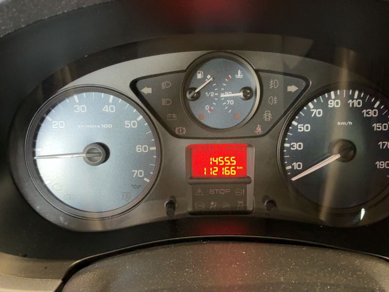 Peugeot Partner 1.6 HDi Active 2013 – снимка 19