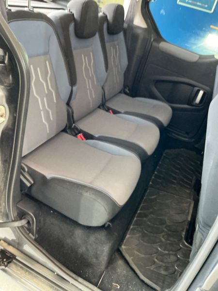 Peugeot Partner 1.6 HDi Active 2013 – снимка 42