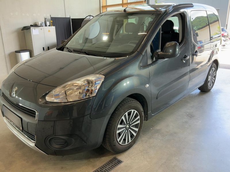 Peugeot Partner 1.6 HDi Active 2013 – снимка 2