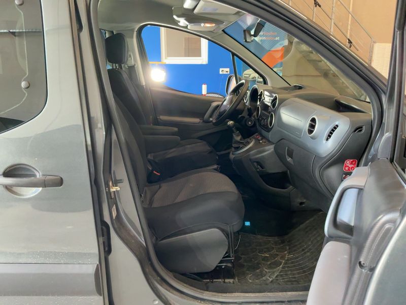 Peugeot Partner 1.6 HDi Active 2013 – снимка 17