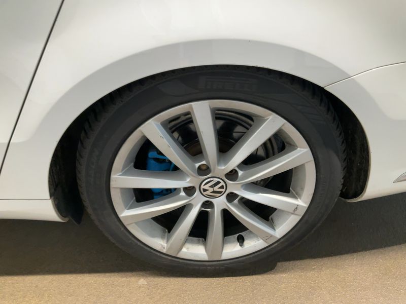 Volkswagen Passat 2.0 TSI Highline 2011 – снимка 5