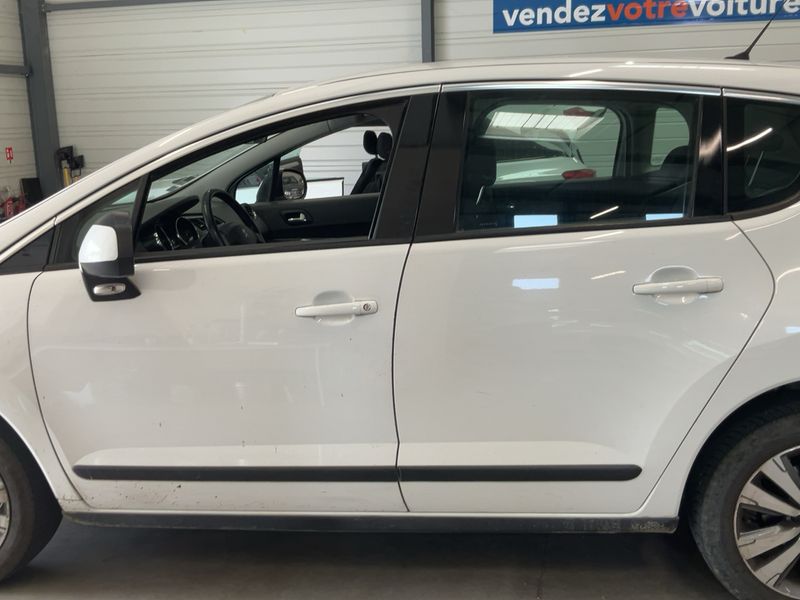 Peugeot 3008 1.6 Blue-HDi Active 2015 – снимка 4