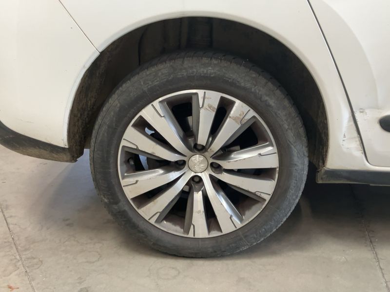 Peugeot 3008 1.6 Blue-HDi Active 2015 – снимка 9