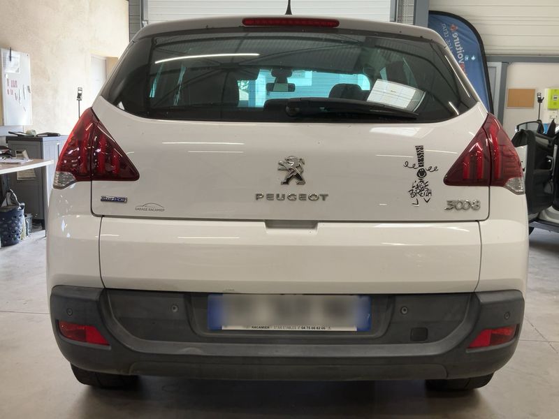 Peugeot 3008 1.6 Blue-HDi Active 2015 – снимка 7
