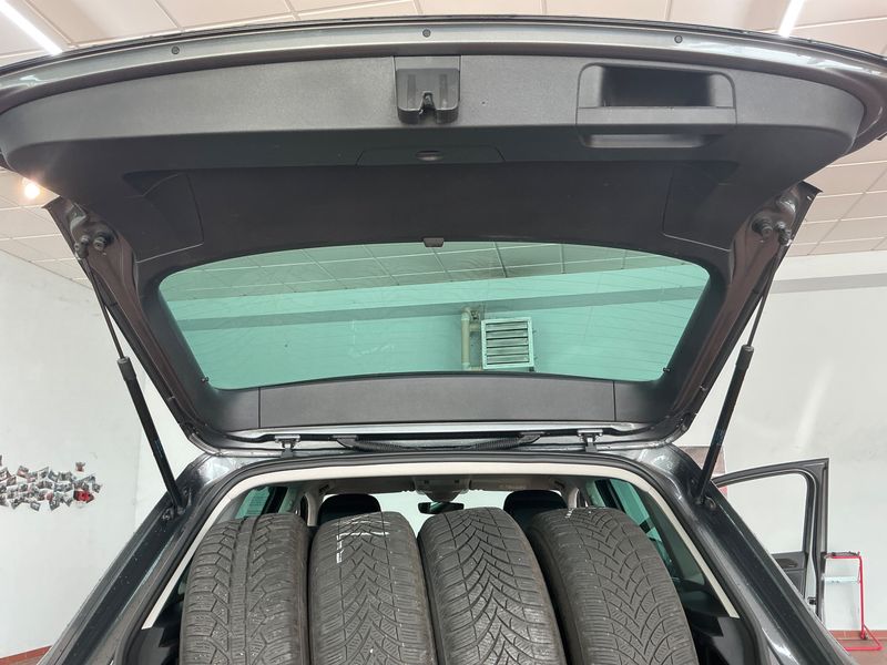 Volkswagen Tiguan 2.0 TDI Sound BlueMotion Tech 2017 – снимка 25