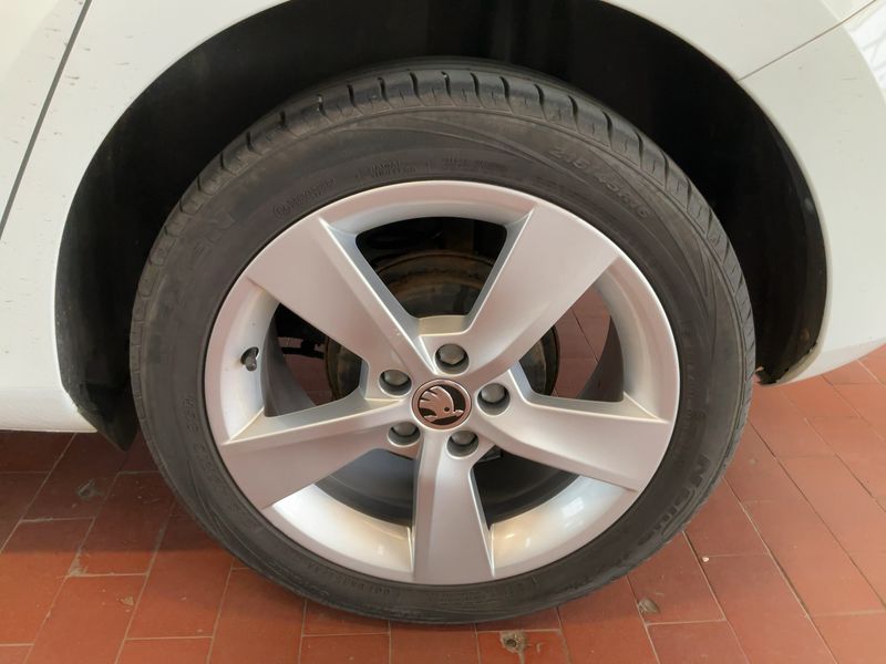Skoda Fabia 1.0 MPI Cool Plus 2019 – снимка 5