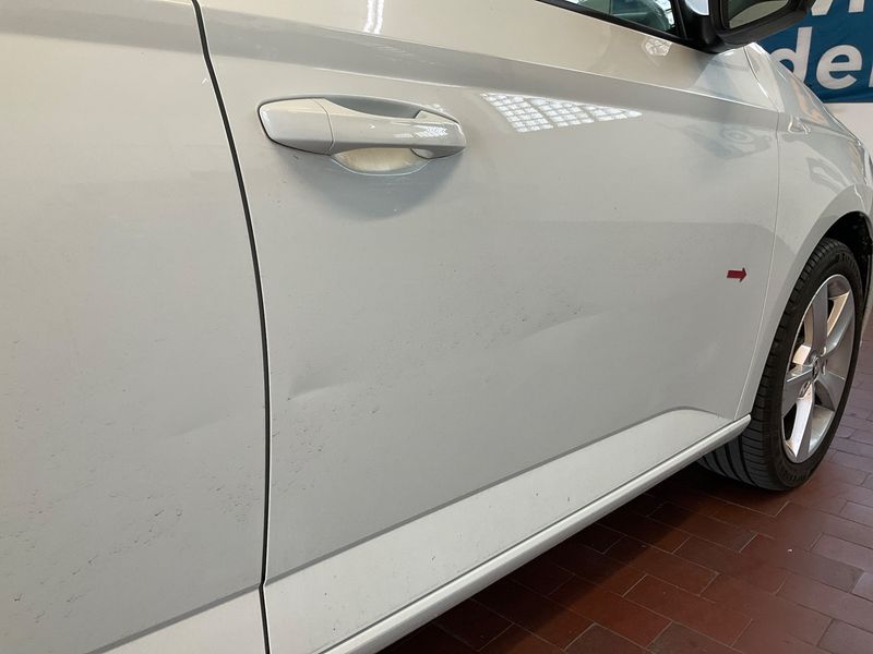 Skoda Fabia 1.0 MPI Cool Plus 2019 – снимка 22