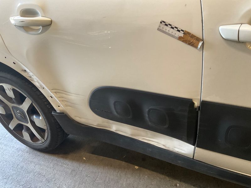 Citroen C3 1.6 Blue-HDi Shine 2018 – снимка 27