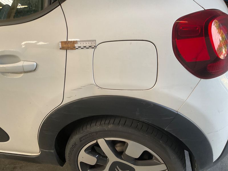Citroen C3 1.6 Blue-HDi Shine 2018 – снимка 38