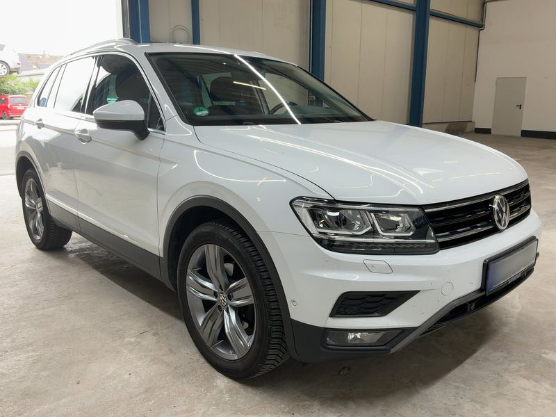 Volkswagen Tiguan 2.0 TDI Highline 4Motion BlueMotion Tech 2017 – снимка 12