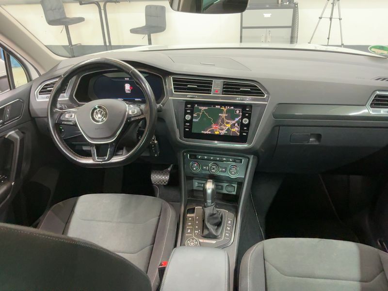 Volkswagen Tiguan 2.0 TDI Highline 4Motion BlueMotion Tech 2017 – снимка 17