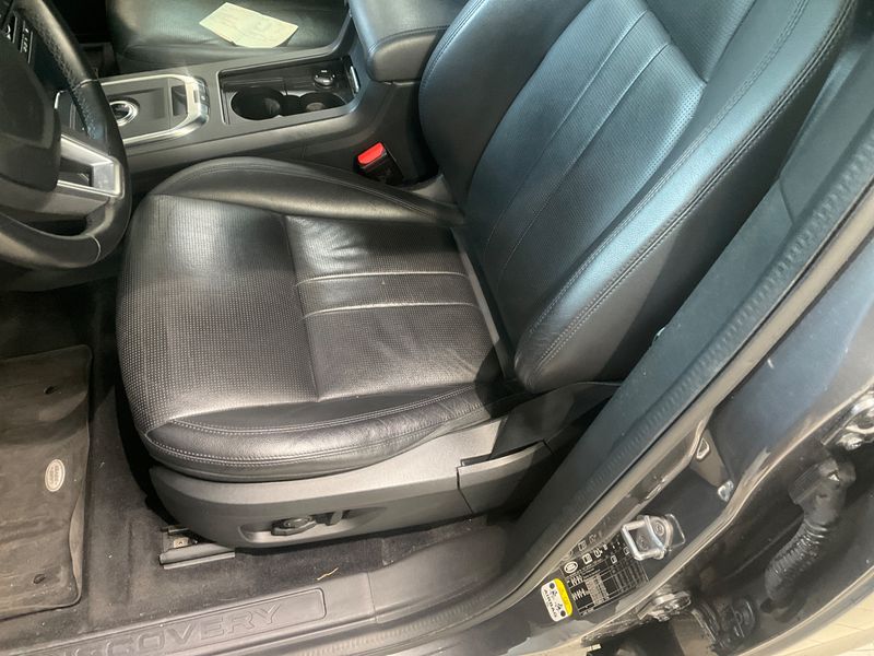 Land Rover Discovery Sport 2.0 Turbo HSE 2019 – снимка 22