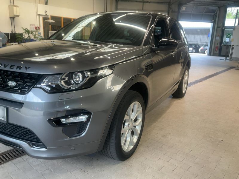 Land Rover Discovery Sport 2.0 Turbo HSE 2019 – снимка 2