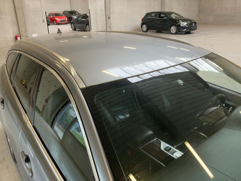 Jaguar XF 2.2 D Eco 2014 – снимка 13