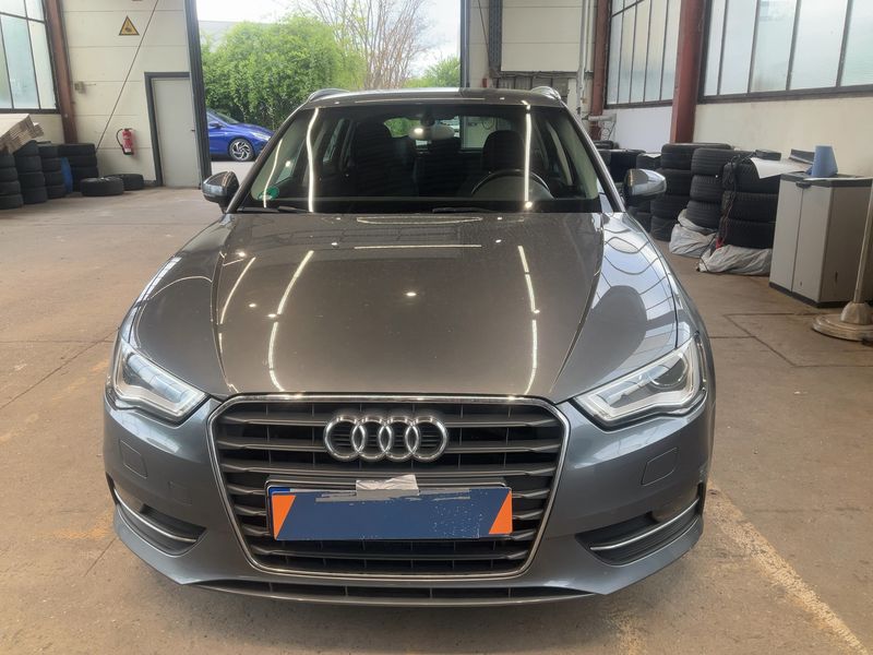 Audi A3 Sportback 2.0 TDI Ambition 2013 – снимка 14