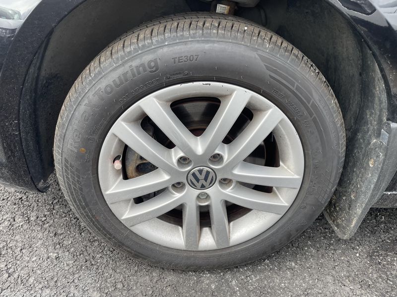 Volkswagen Touran 1.4 TSI Comfortline 2015 – снимка 3