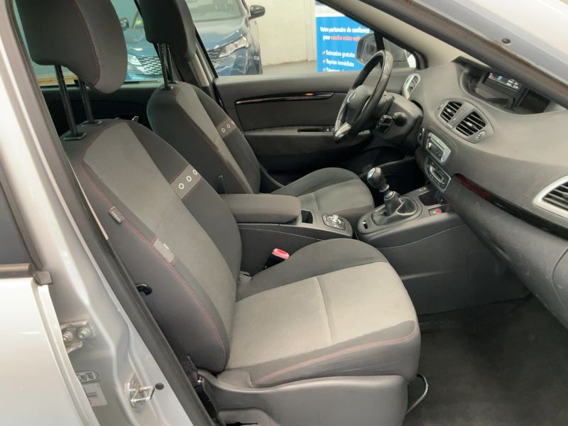 Renault Scenic 1.2 Energy 2013 – снимка 16