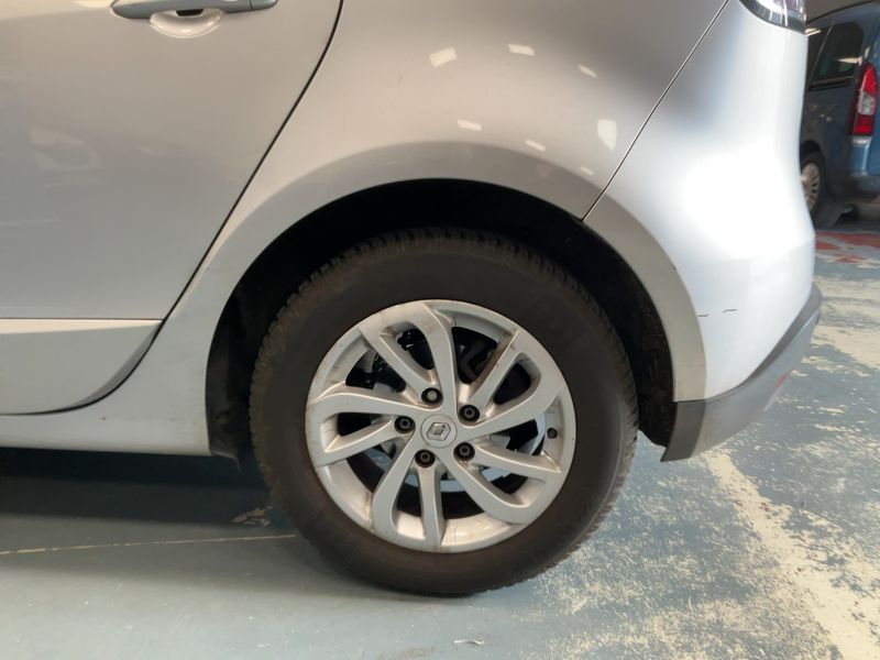 Renault Scenic 1.2 Energy 2013 – снимка 5