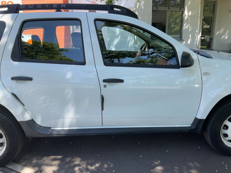 Dacia Duster 1.5 dCi Laureate 4x2 2015 – снимка 7