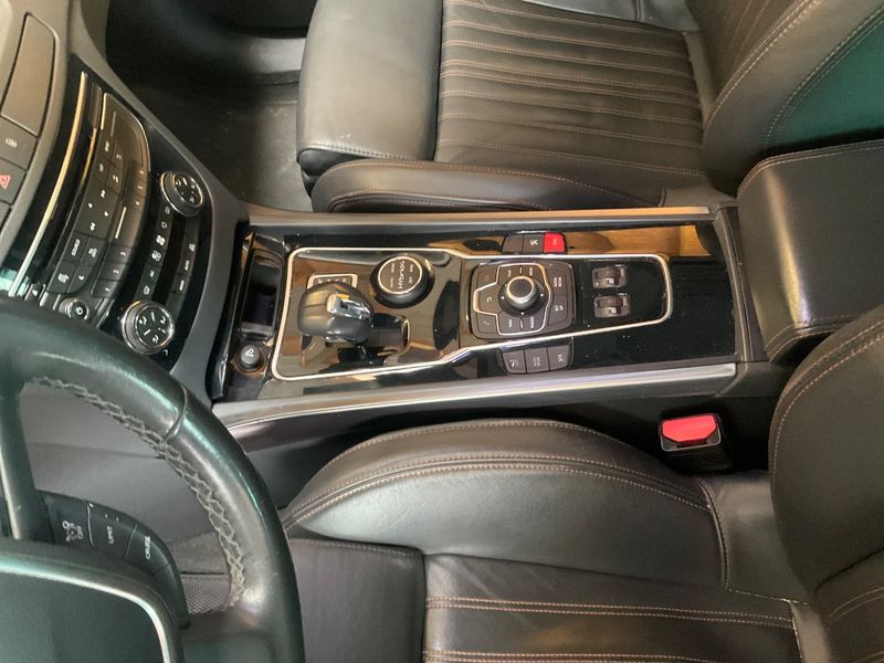Peugeot 508 2.0 HDi Hybrid4 RXH 2014 – снимка 26