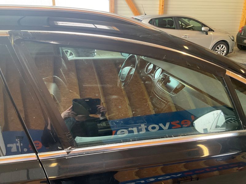 Peugeot 508 2.0 HDi Hybrid4 RXH 2014 – снимка 25