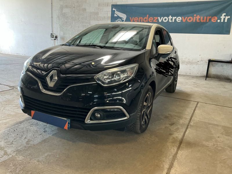 Renault Captur 1.5 dCi Energy Intens 2015 – снимка 1