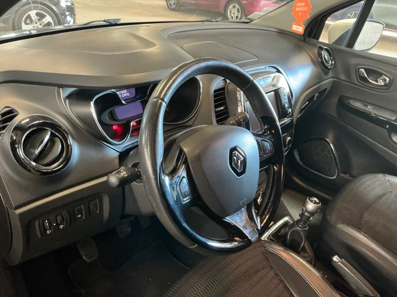 Renault Captur 1.5 dCi Energy Intens 2015 – снимка 22