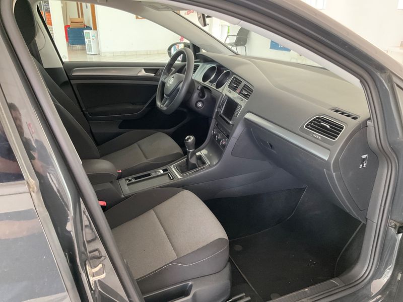 Volkswagen Golf VII 1.6 TDI Trendline BlueMotion Tech 2016 – снимка 3