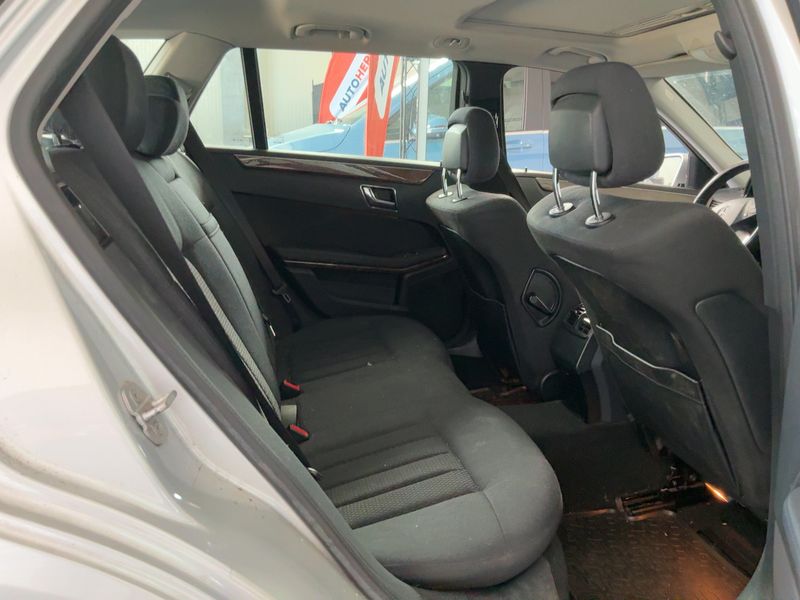 Mercedes-Benz E-Klasse E 220 CDI T BlueEfficiency Elegance 2011 – снимка 14