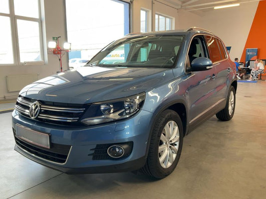 Volkswagen Tiguan 2.0 TDI Sport & Style BlueMotion Tech 2012