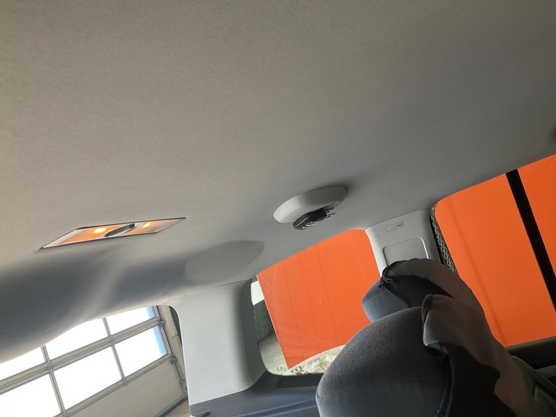 Volkswagen Touran 1.6 TDI Comfortline 2010 – снимка 39