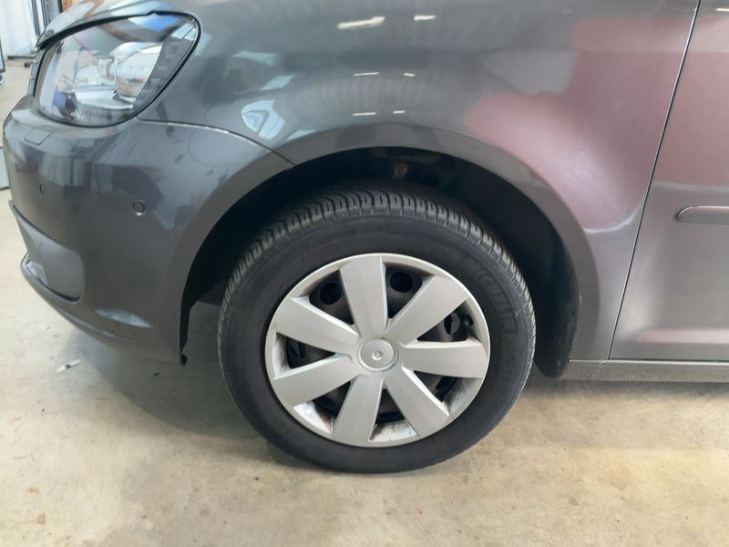 Volkswagen Touran 1.6 TDI Comfortline 2010 – снимка 3