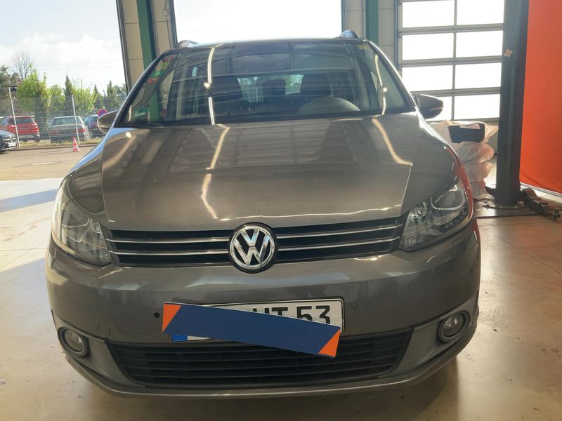 Volkswagen Touran 1.6 TDI Comfortline 2010 – снимка 14