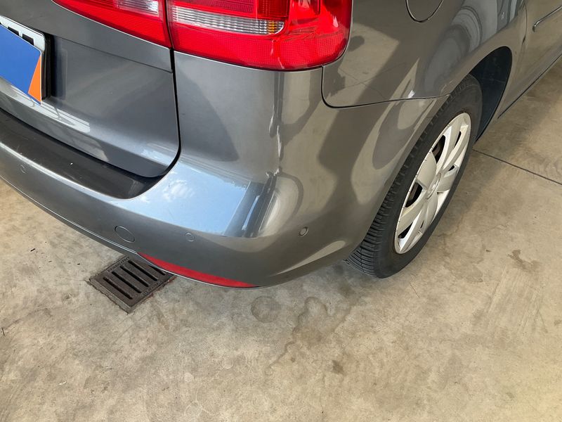 Volkswagen Touran 1.6 TDI Comfortline 2010 – снимка 41