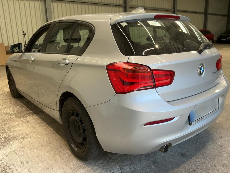 BMW 1er 116d Advantage 2018 – снимка 6