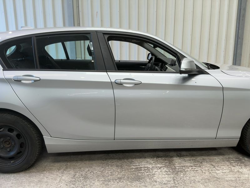 BMW 1er 116d Advantage 2018 – снимка 10