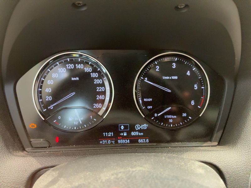 BMW 1er 116d Advantage 2018 – снимка 18