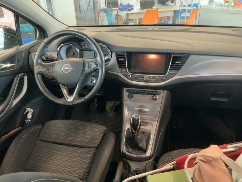 Opel Astra 1.6 CDTI DPF Business 2018 – снимка 18