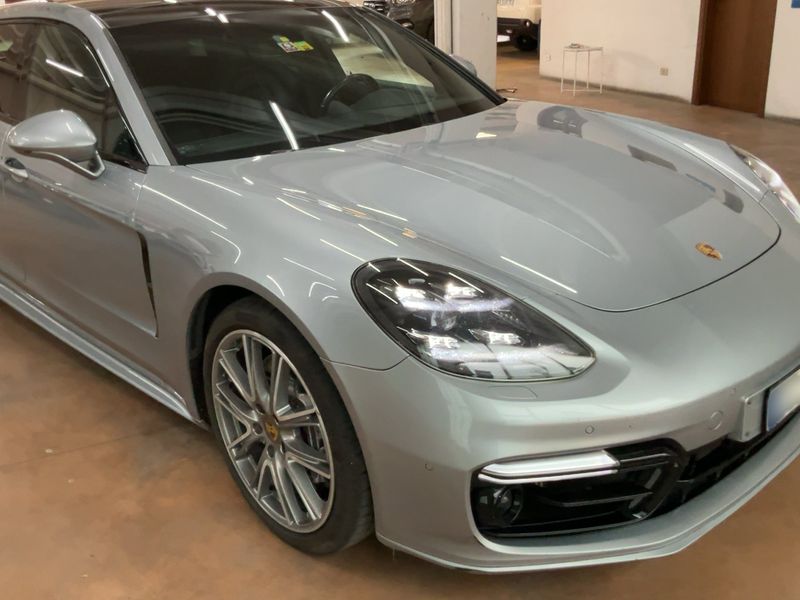 Porsche Panamera Sport Turismo 4 E-Hybrid 2018 – снимка 12