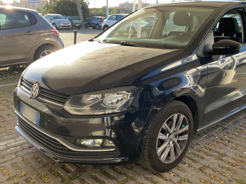Volkswagen Polo 1.4 TDI Advance BlueMotion Tech 2015 – снимка 2