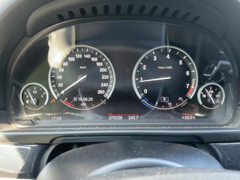 BMW 5er 528i 2013 – снимка 18