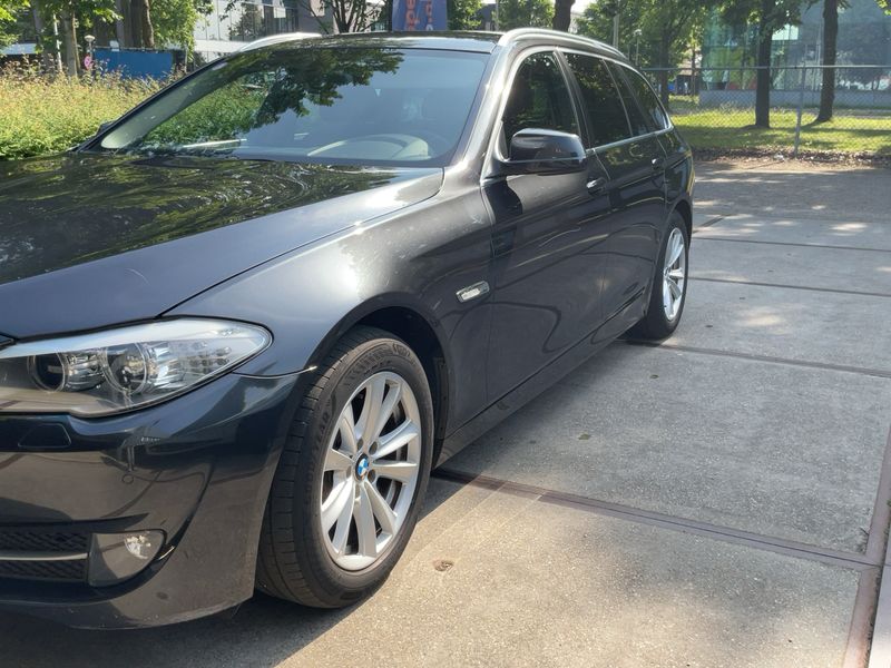 BMW 5er 528i 2013 – снимка 2