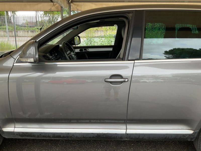 Volkswagen Touareg 3.0 V6 TDI Executive 2008 – снимка 4