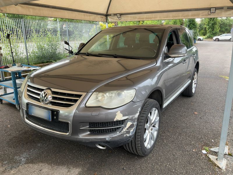 Volkswagen Touareg 3.0 V6 TDI Executive 2008 – снимка 1