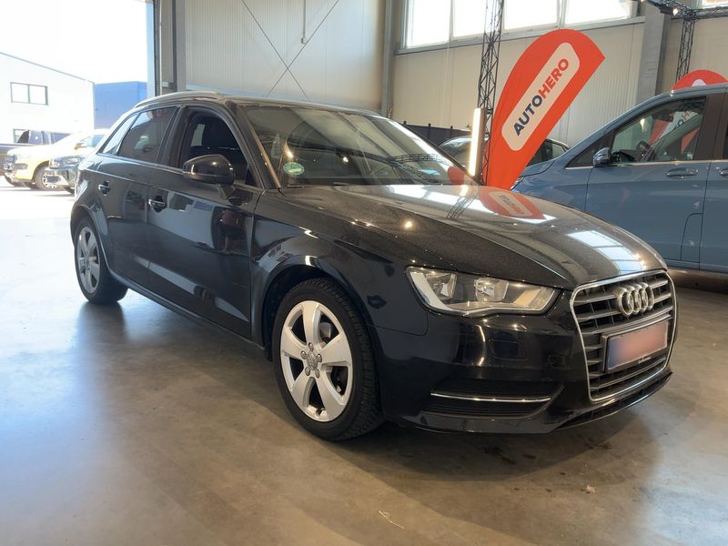 Audi A3 Sportback 1.2 TFSI Attraction 2014 – снимка 12
