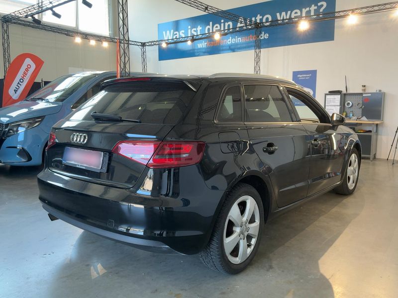 Audi A3 Sportback 1.2 TFSI Attraction 2014 – снимка 8